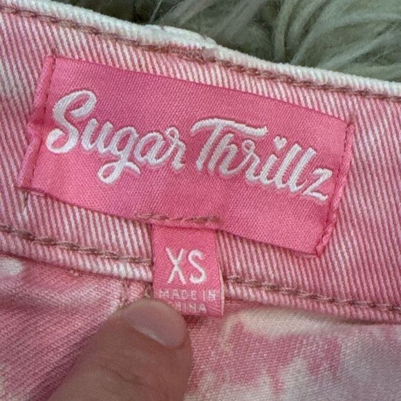 Sugar Thrillz Pink Pearl Embellished shorts size XS - Picture 2 of 6